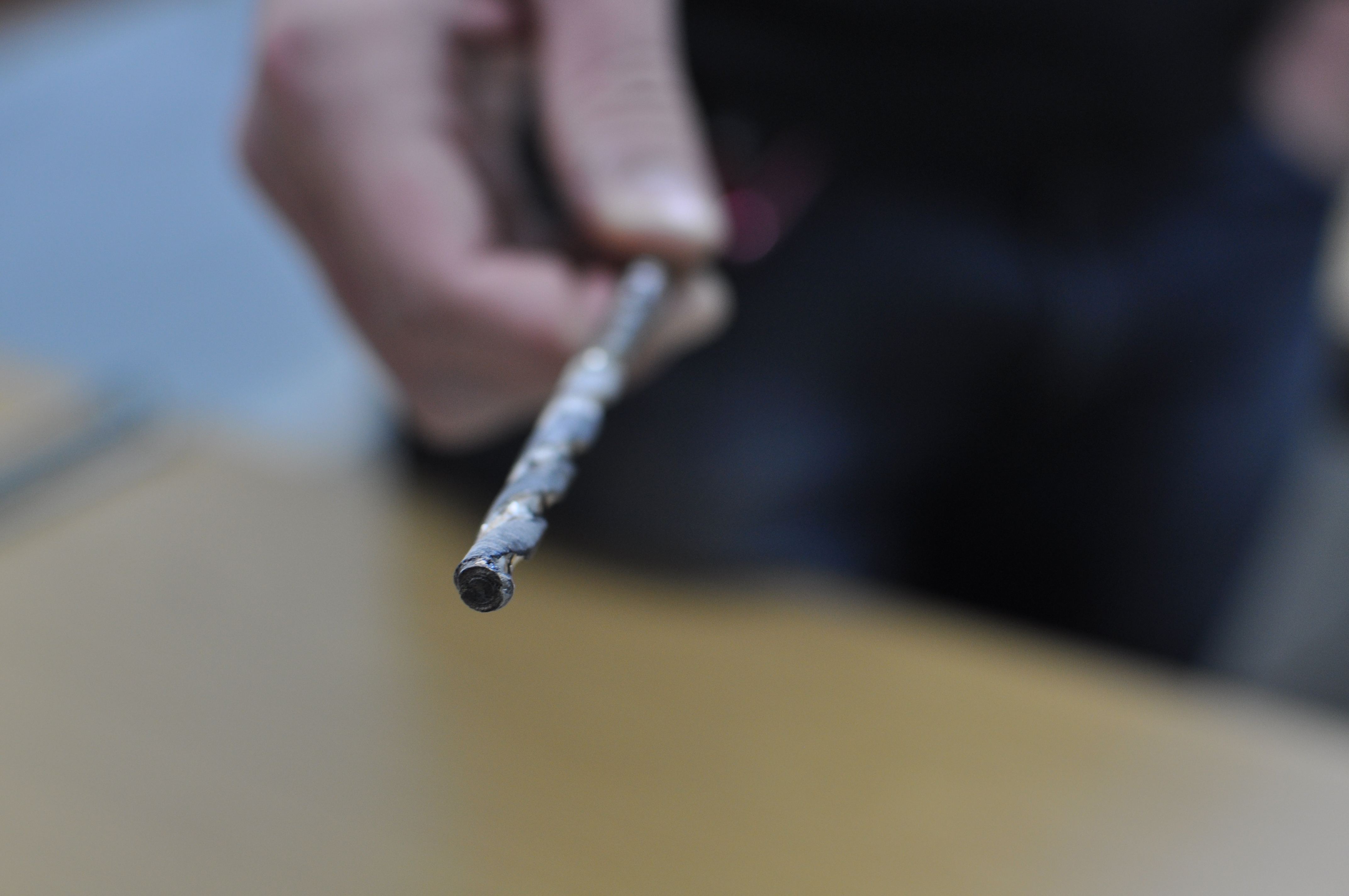  Erster Zwischenstand:  Im Schnitt ein Bohrer Tribut alle vier Löcher 